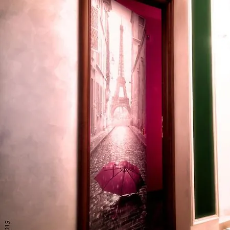 Il Bacio E La Nocciola 4* 라비코